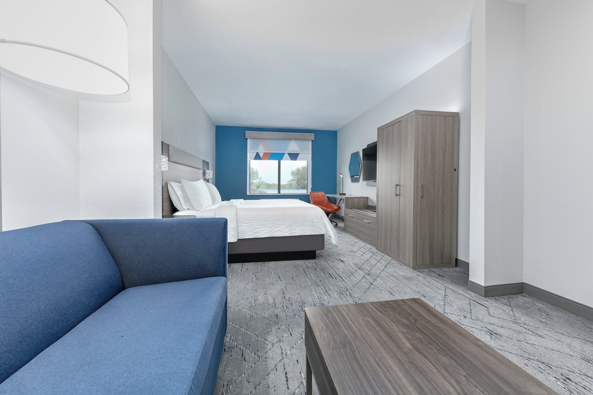 desk, blackout curtains, iron/ironing board, free cots/infant beds