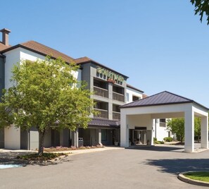 Front of property - Courtyard by Marriott Princeton (Princeton)
