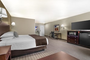 Standard Room, 1 King Bed with Sofa bed, Non Smoking, Refrigerator (with Sofabed)