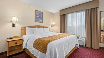 Desk, iron/ironing board, free WiFi, bed sheets