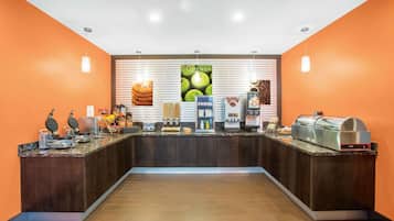 Desayuno continental incluido todos los días
