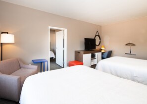 Suite, 1 Schlafzimmer, Nichtraucher | 1 Schlafzimmer, hochwertige Bettwaren, Daunenbettdecken, Schreibtisch