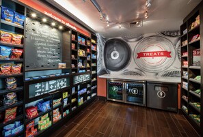 Snack bar