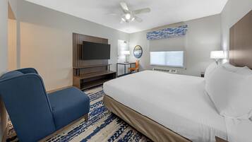 Suite, 2 Bedrooms, Non Smoking, Kitchen | Premium bedding, in-room safe, individually furnished, desk