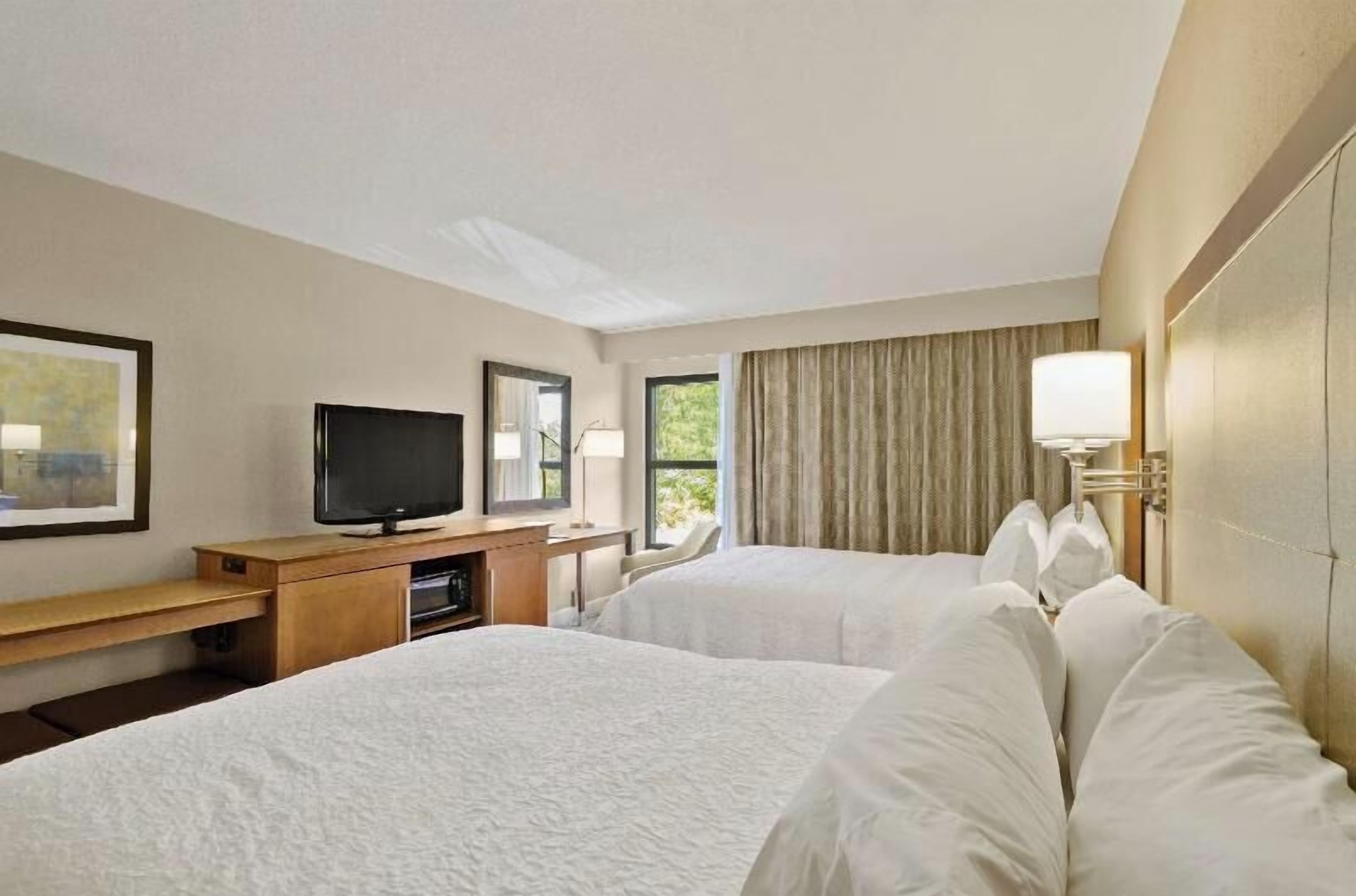 In-room safe, desk, iron/ironing board, free cribs/infant beds