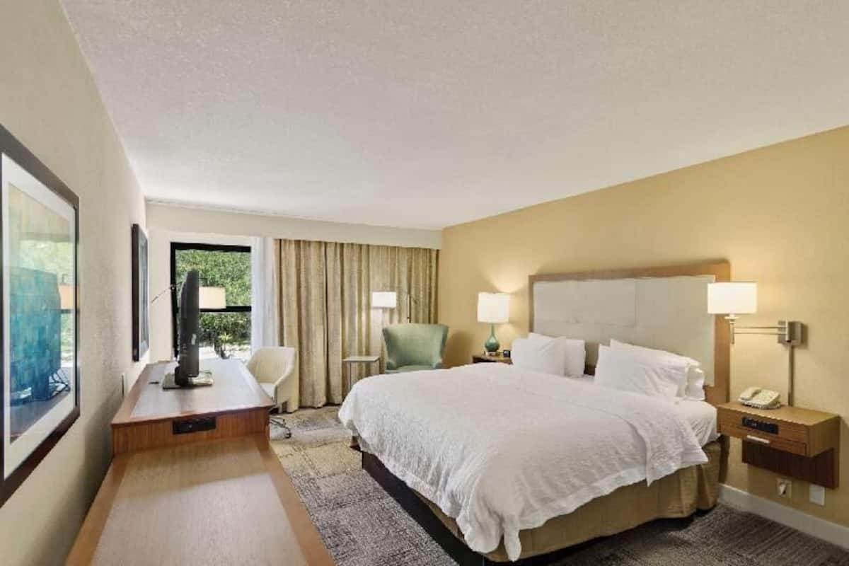 In-room safe, desk, iron/ironing board, free cribs/infant beds