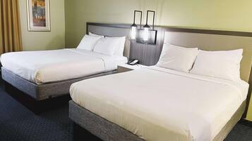 In-room safe, desk, iron/ironing board, free WiFi