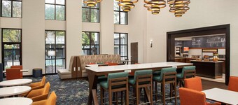 Hampton Inn & Suites Alpharetta