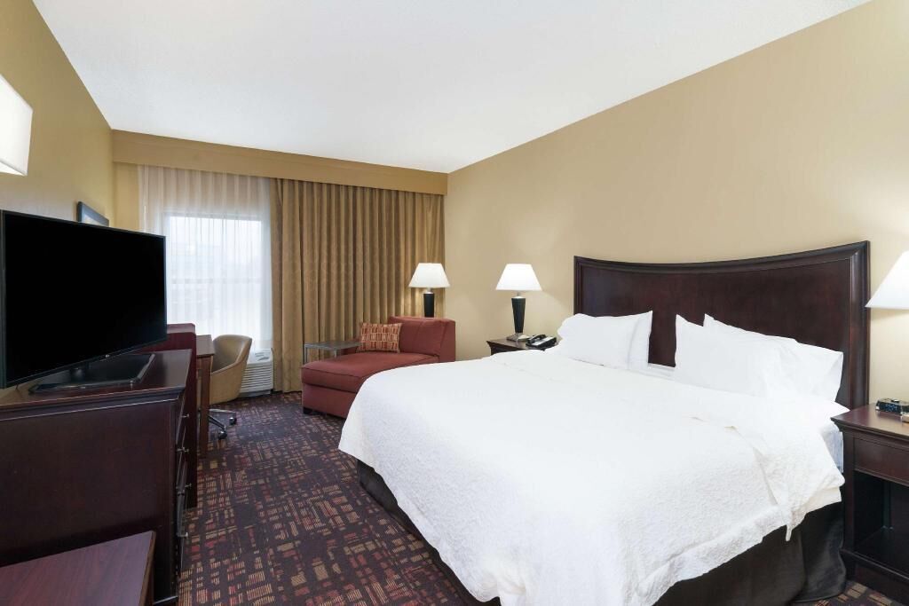 Premium bedding, pillowtop beds, desk, blackout drapes