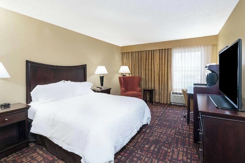 Premium bedding, pillowtop beds, desk, blackout drapes