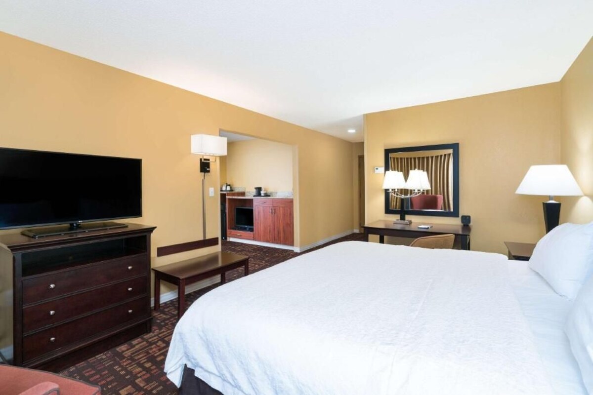 Premium bedding, pillowtop beds, desk, blackout drapes