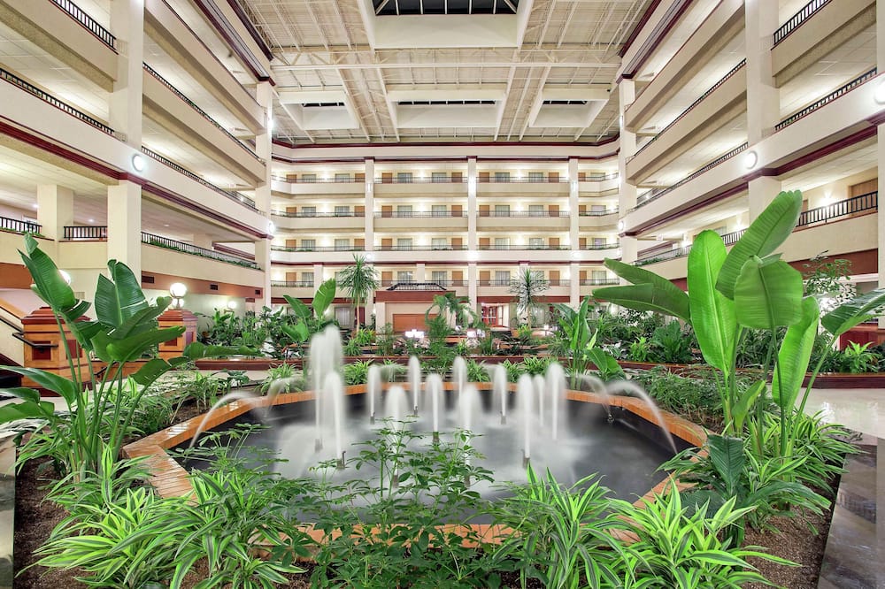 Embassy Suites by Hilton Lexington/UK Coldstream