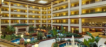 Embassy Suites by Hilton Lexington/UK Coldstream