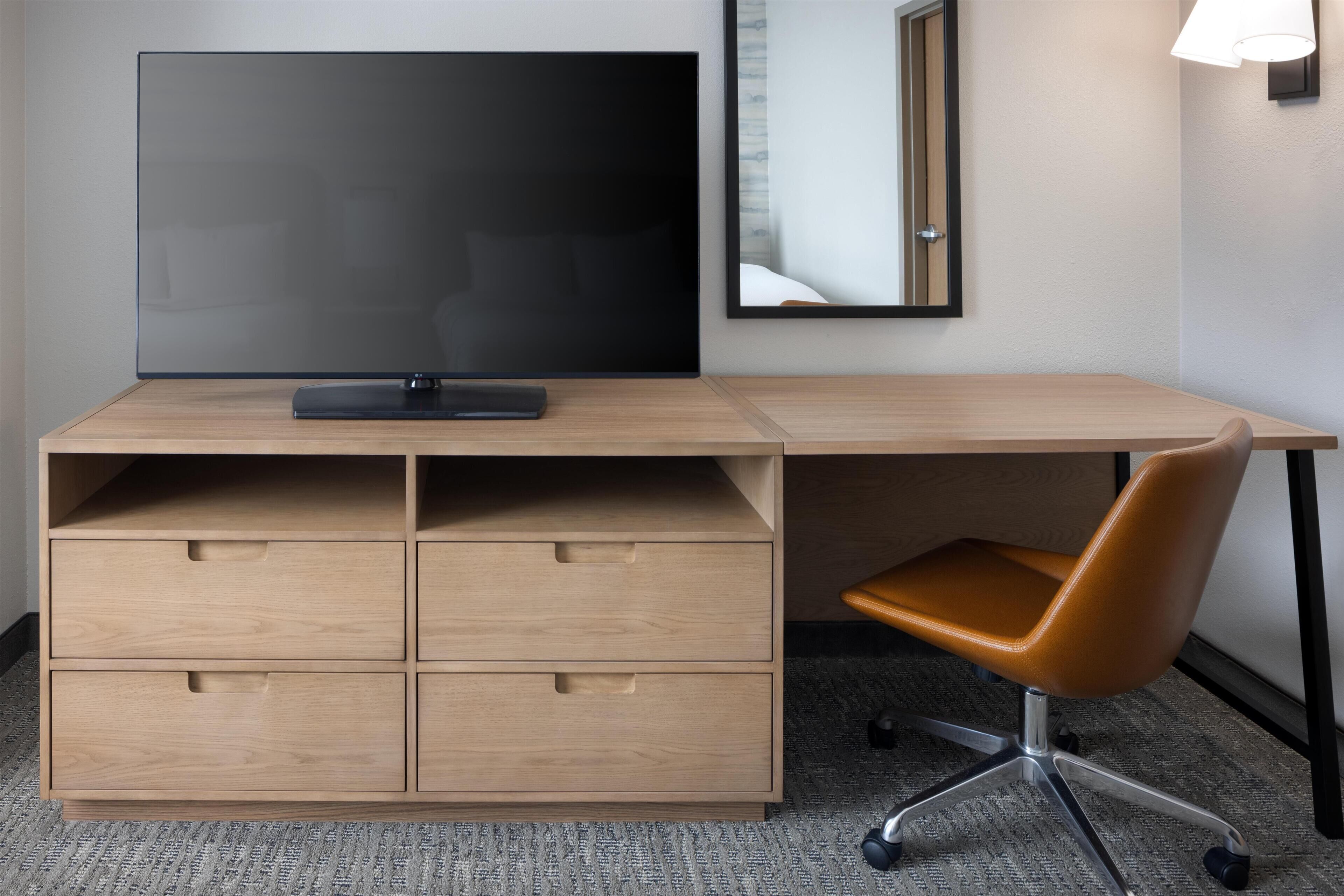 Premium bedding, down duvets, pillow-top beds, in-room safe