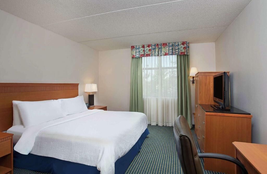 Premium bedding, down duvets, pillow-top beds, in-room safe