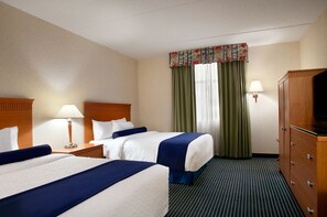 Suite Standard (2 Double Bed with Sofa Bed)