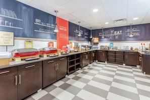 Tägliches inbegriffenes Frühstücksbuffet