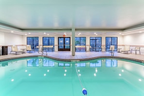 Innenpool, Liegestühle