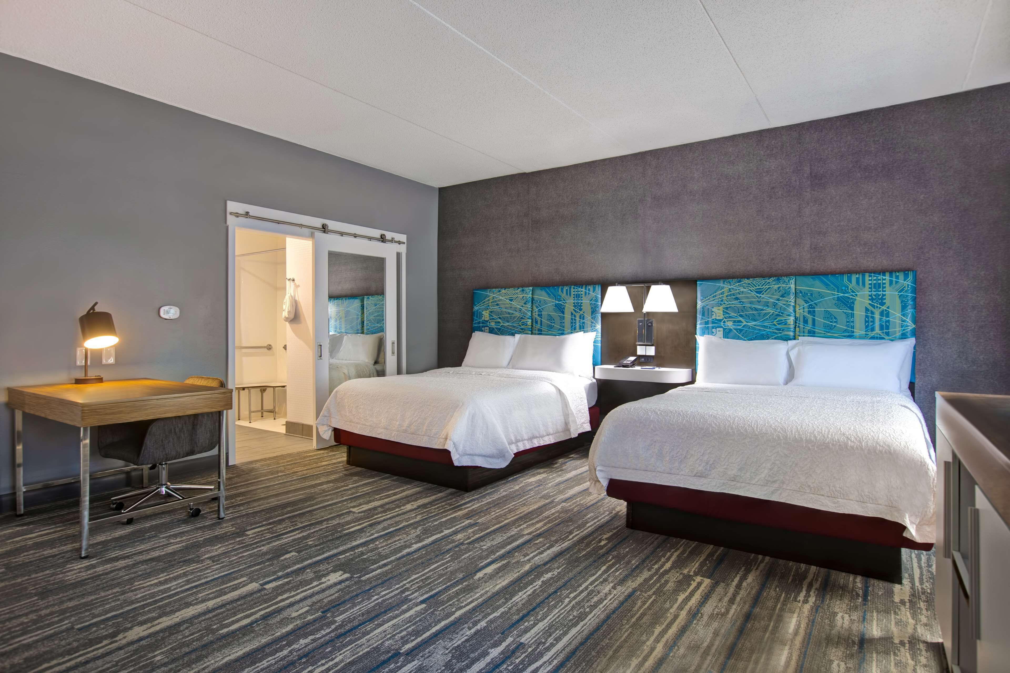 room, accessible, non smoking | in-room safe, iron/ironing board, cots/infant beds, free wifi