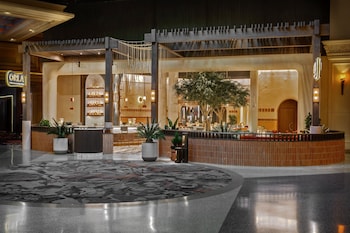 18 restaurants, breakfast, lunch, dinner served; American cuisine at Mandalay Bay Resort And Casino