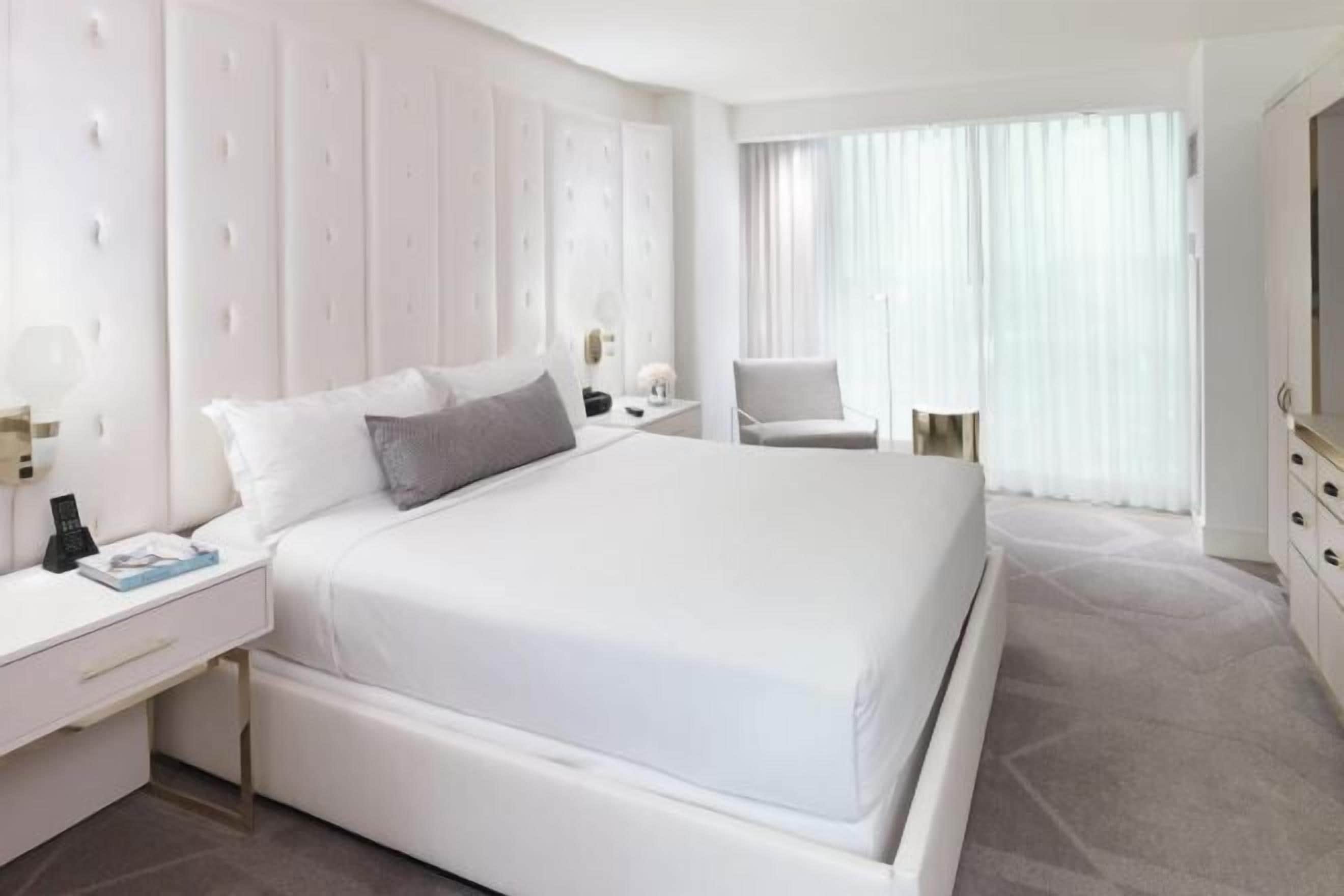 Literie de qualité supérieure, minibar, coffres-forts dans les chambres