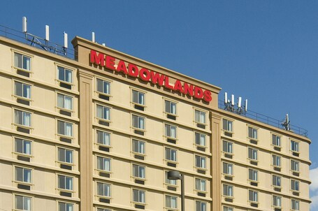 Meadowlands Plaza Hotel - Image 15