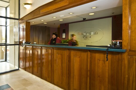 Meadowlands Plaza Hotel - Image 5