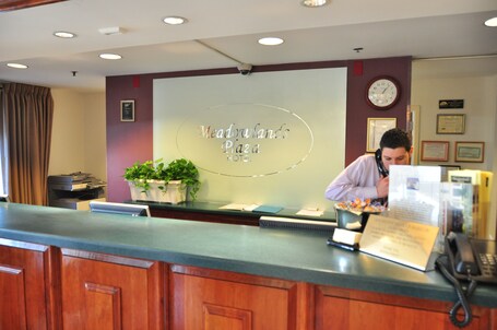 Meadowlands Plaza Hotel - Image 19