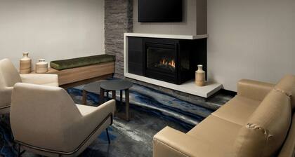 Fairfield Inn & Suites by Marriott Lake Oswego