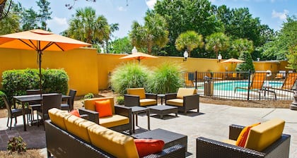 Courtyard by Marriott North Charleston Airport/Coliseum