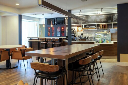 Courtyard by Marriott North Charleston Airport/Coliseum