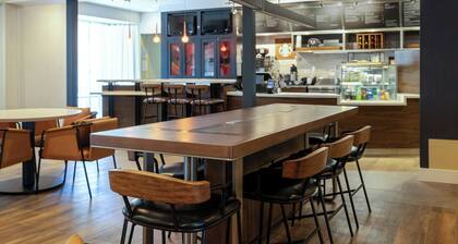 Courtyard by Marriott North Charleston Airport/Coliseum