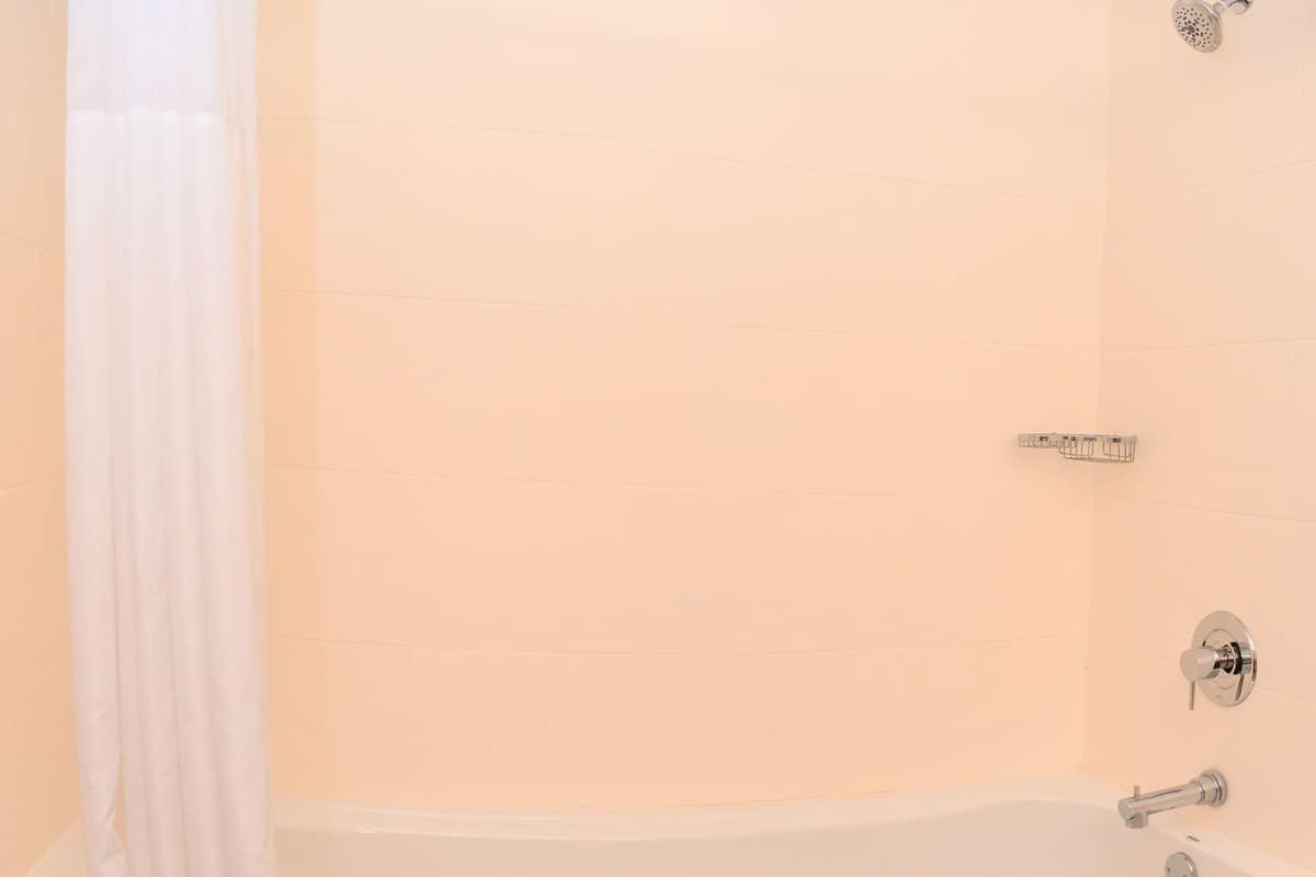 Bathroom | Free toiletries, hair dryer, towels, soap