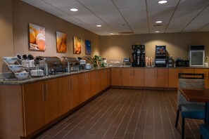 Free daily buffet breakfast