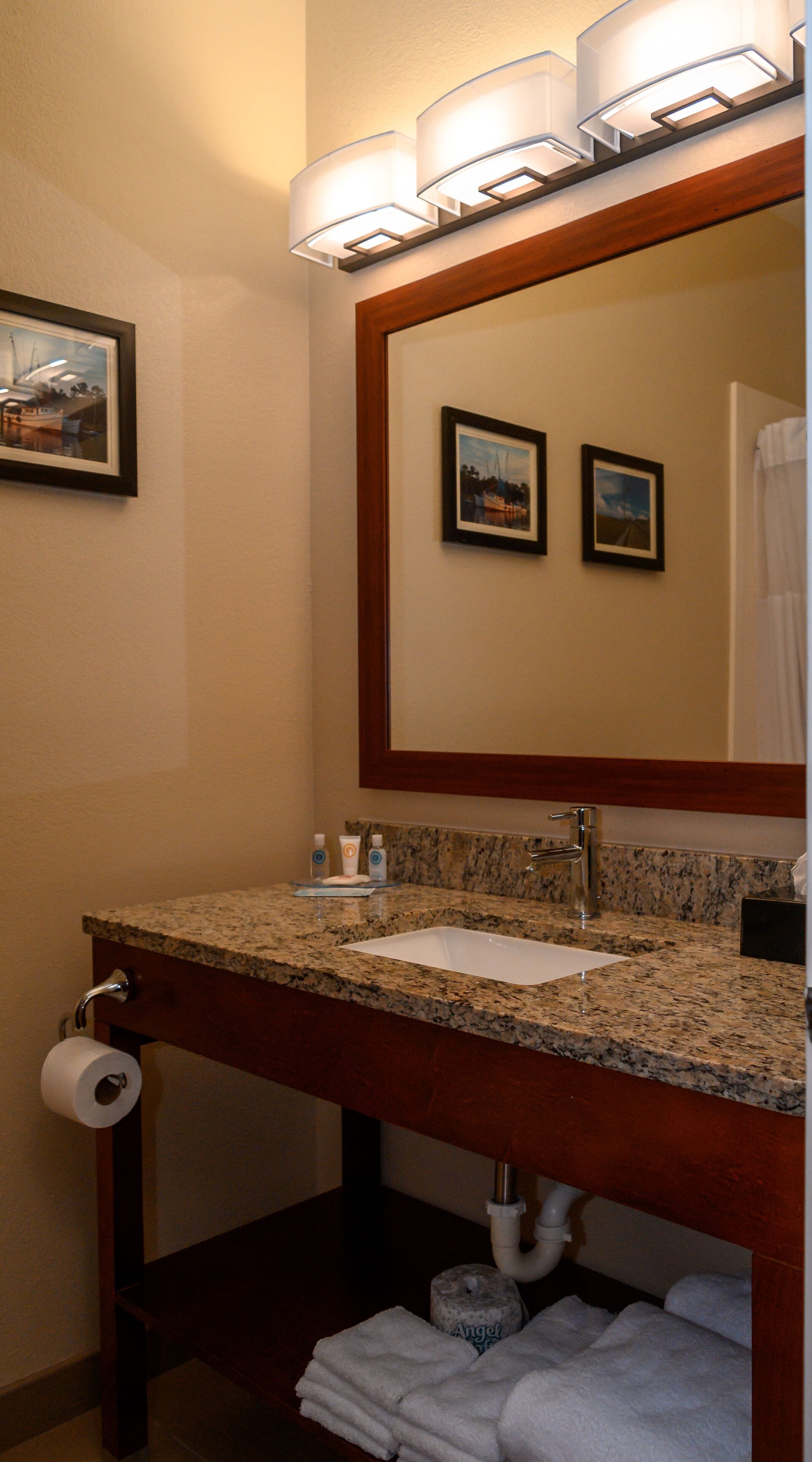 standard room, 2 queen beds, non smoking | bathroom | free toiletries, hair dryer, towels, soap