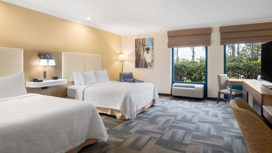 Hampton Inn Charleston-North