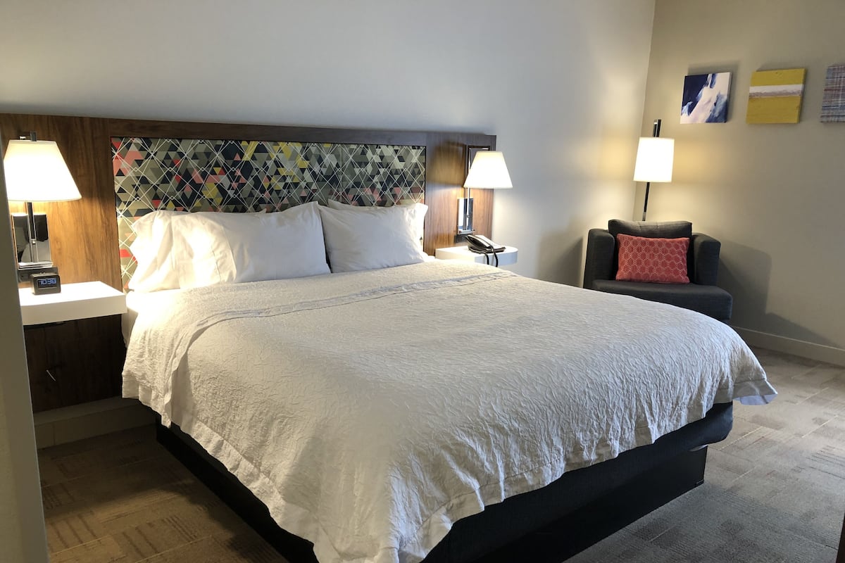 Iron/ironing board, free cribs/infant beds, free rollaway beds