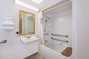 Room, 1 Queen Bed, Accessible, Non Smoking (Mobility) | Bathroom