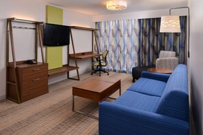 Premium bedding, down duvets, desk, laptop workspace