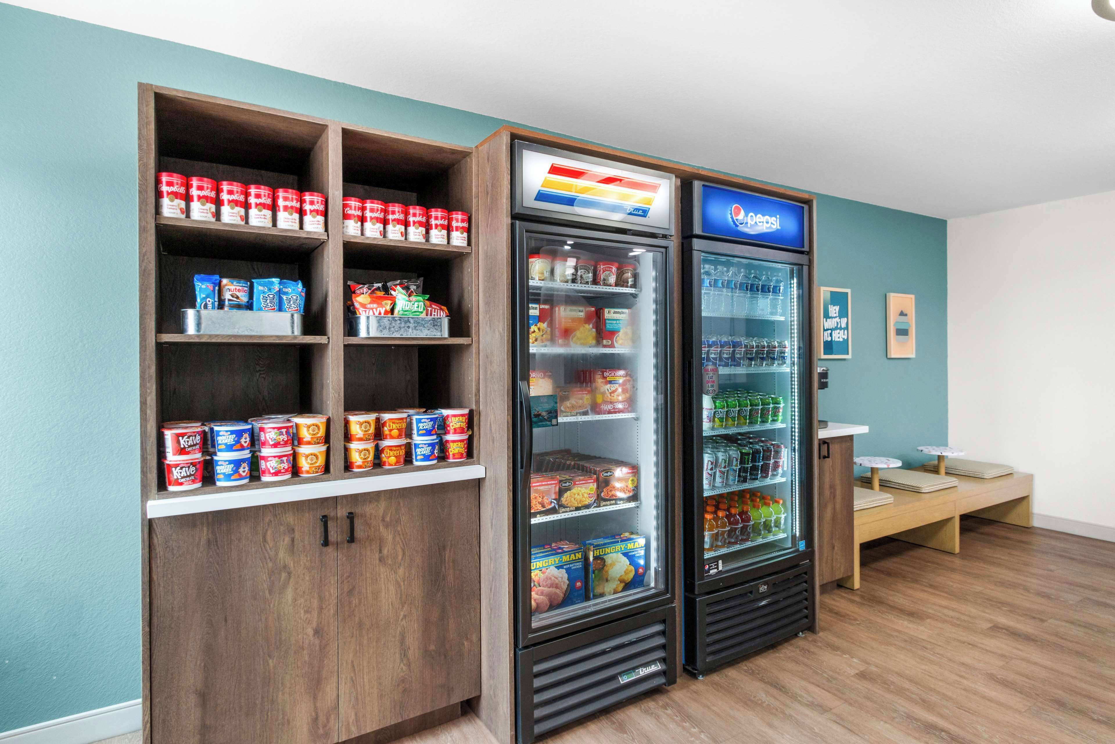 Photo - Sonesta Simply Suites Austin South