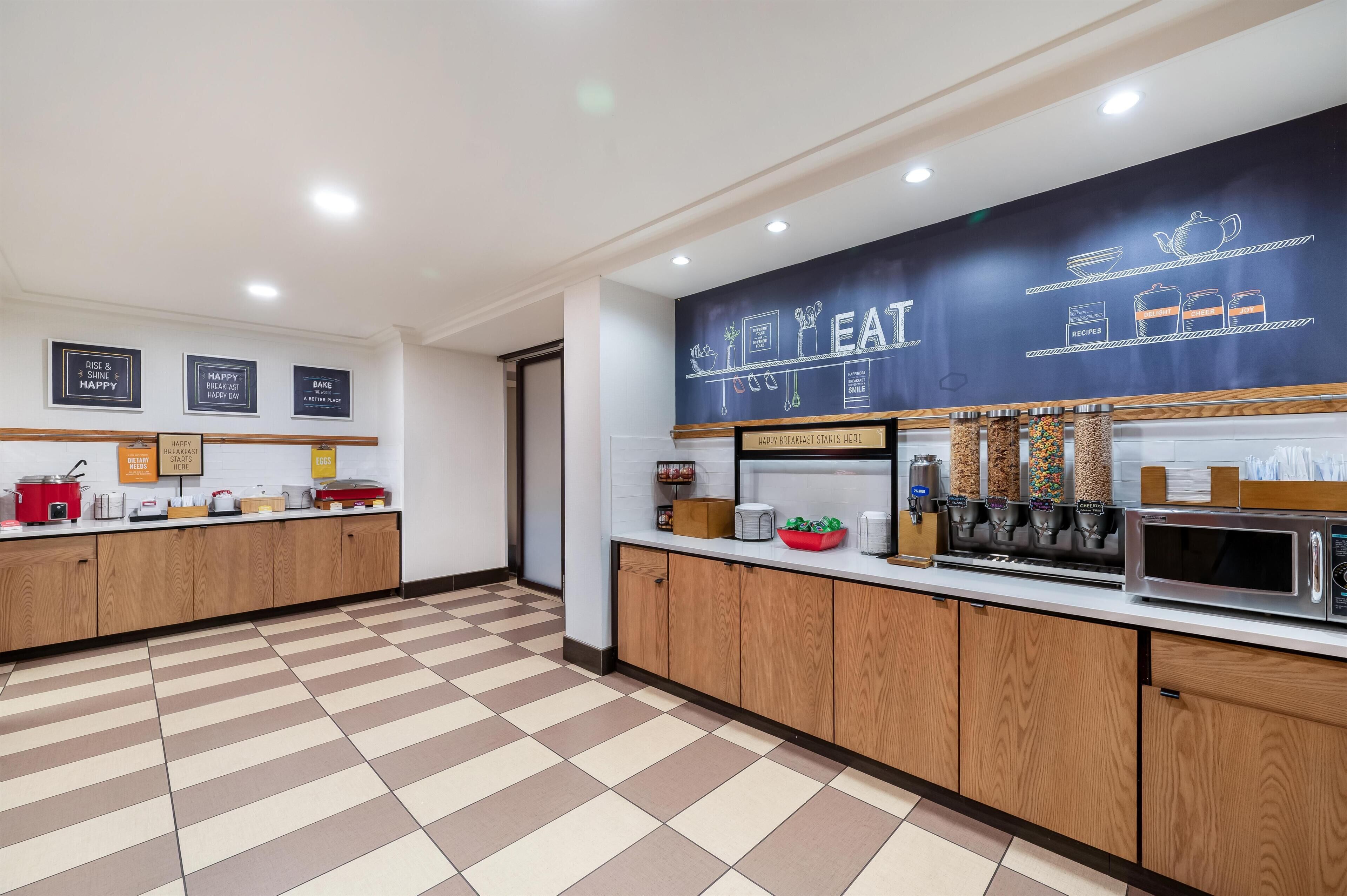 Free daily buffet breakfast