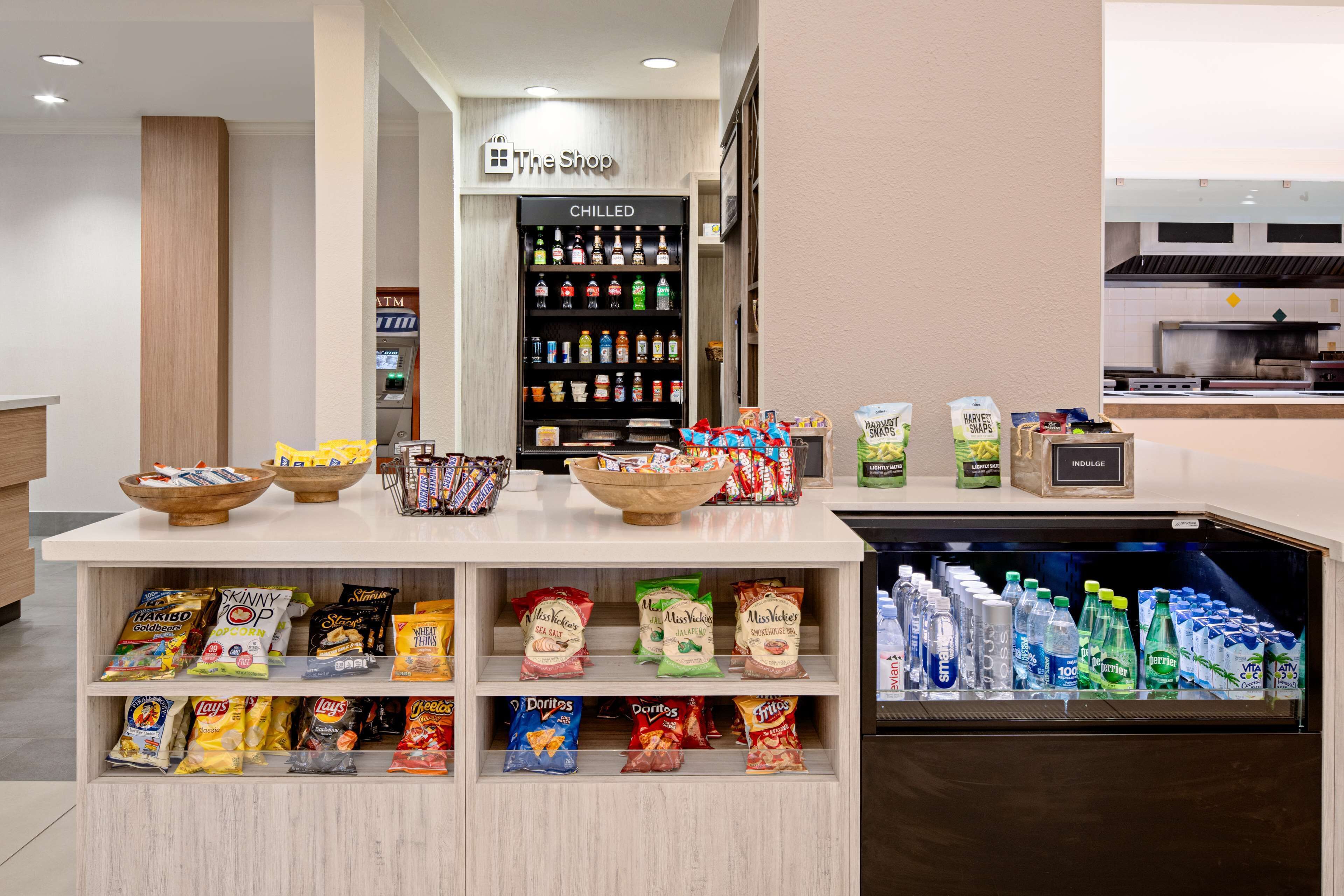 Snack bar