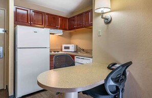 Suite, 1 Bedroom, Non Smoking | Private kitchen | Fridge, microwave, stovetop, coffee/tea maker
