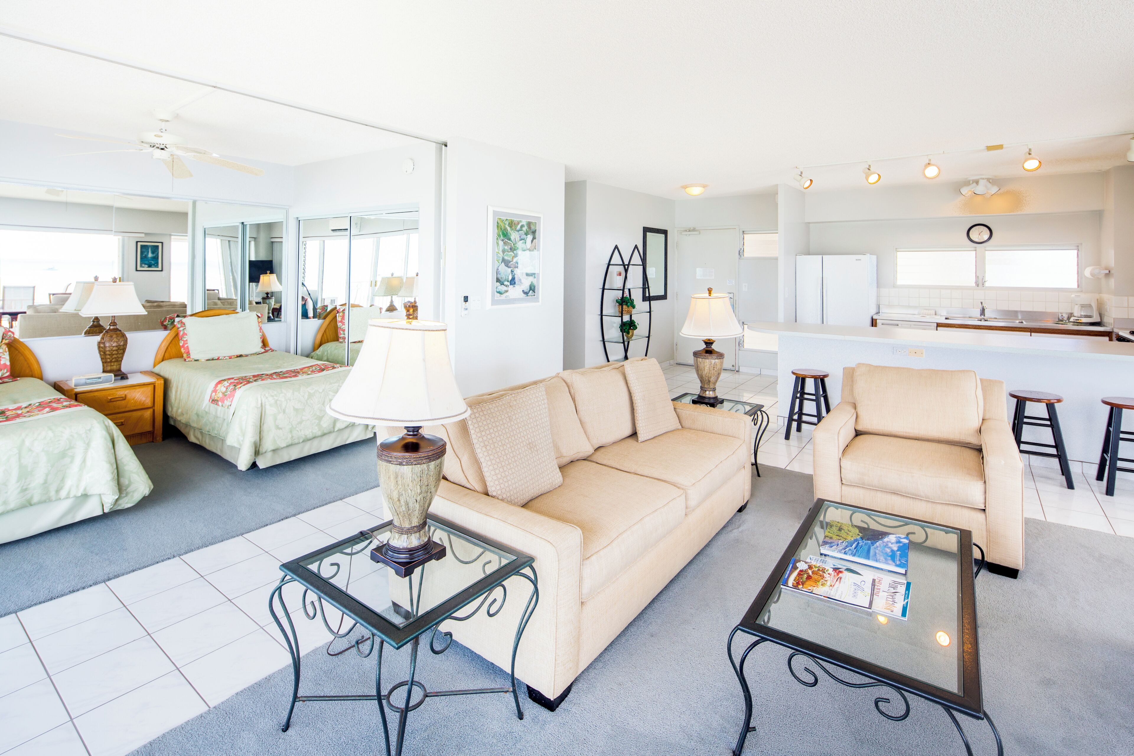 Deluxe Suite 2 Bedrooms, Ocean Front | Living area | Flat-screen TV