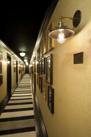 Hallway - Shepley South Beach Hotel (Miami Beach)