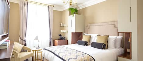 Classic Double Room, 1 Queen Bed