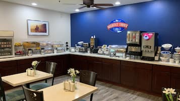 Free daily continental breakfast