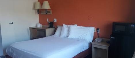 Free WiFi, bed sheets