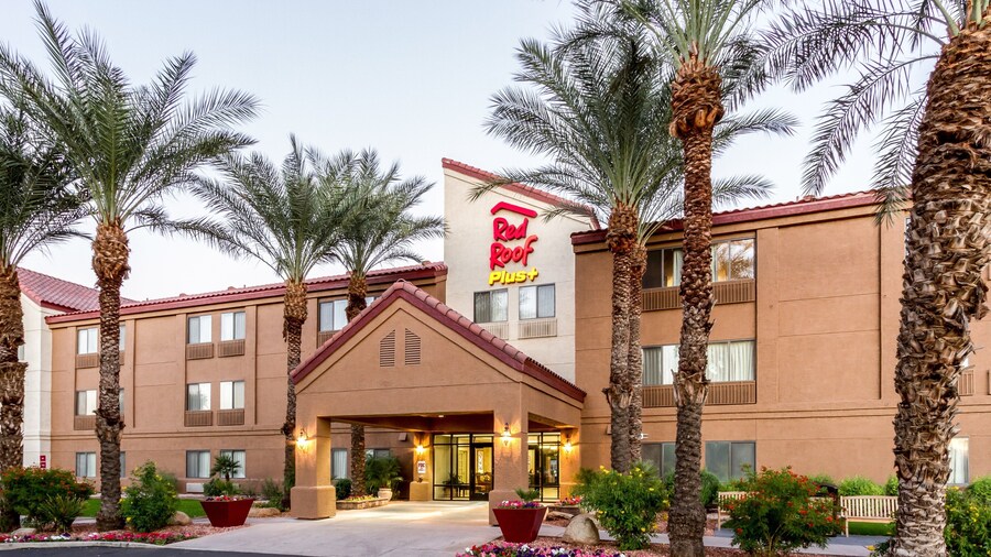 Red Roof Inn PLUS+ Tempe - Phoenix Airport