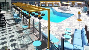 Outdoor pool, pool cabanas (surcharge), pool loungers